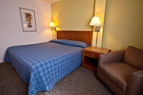 Oasis Inn image 6